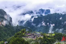 矮寨·十八洞·德夯大峡谷景区入选国家级文明旅游示范单位图片