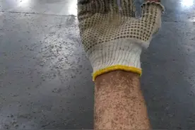 当一个快递员拿起笔，整个世界都敞开了图片