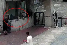 失联20年的父亲现身，儿子报警2小时后，这一幕令他意想不到图片