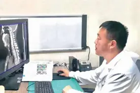 15次喉镜、12次CT，还被诊断为“癔症”……鱼刺卡喉16个月，昆明女子花了近10万图片