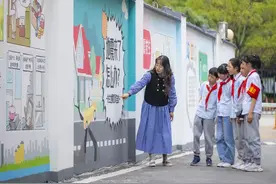 东西湖135米这面墙，喊你来瞧！图片