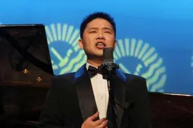 用勤奋点燃梦想 用激情点亮课堂图片