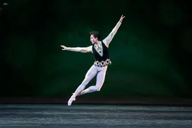 资讯有故事｜德国巴伐利亚国家芭蕾舞团首席演员张晋浩：在世界舞台展现中国舞者的独特魅力图片