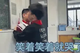 小学生的友谊有多甜？内容可爱到犯规！图片
