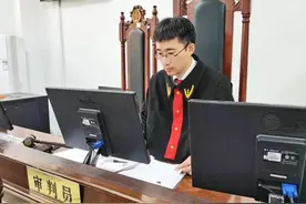 以案释法｜低价购买存在“权利瑕疵”的二手车，风险由谁承担？图片