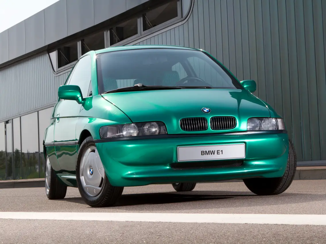 背着燃油这一重重的壳，宝马仅能吃到冰淇淋