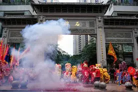 图集｜CBD里妈祖诞巡游图片