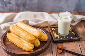 每天早餐喝豆浆，到底好吗？稀里糊涂端上桌，当心伤了身体图片