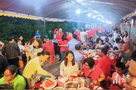 多图｜广州石牌村筵开百席酬神宴，他们都吃了啥？图片