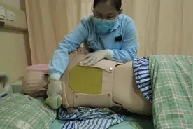 居家护理健康指导之物理降温丨贤医健康说图片