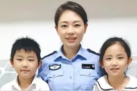 皇岗边检站“警花妈妈”：她们很温柔，也很强大图片