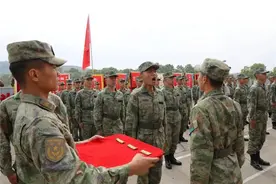 新兵，入列！黄麻起义红八连迎来第96代传人图片