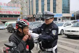 哈市交警集中开展电动车、摩托车违法整治图片