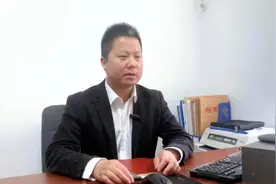 创业100|旬阳男子大三办补习班，十年在教培行业闯出一片天图片