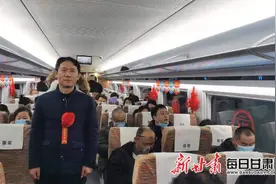 匠心执笔 汗水做墨 绘就铁路建设者本色——记2023年“甘肃省五一劳动奖章”获得者杜建军图片