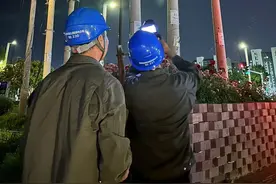 电力一线｜高温来袭 郑州航空港供电全力保供“清凉电”图片