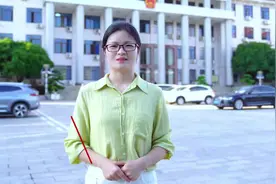 我随书记去调研 | 日产皮鞋两万双，老板发愁为哪般 ——湘潭县委书记黄劲松调研青山桥镇皮鞋工业园图片