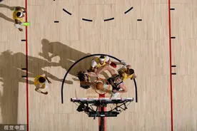 「NBA」湖人末节崩盘再负掘金，西部决赛大比分0比2落后图片