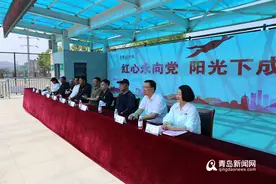 海牛前国脚前来助阵 城阳区这所学校的足球文化节"不一般"！图片