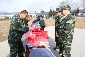 威聚焦丨温暖！大兴安岭呼中林业局瞭望员全员换装冲锋衣图片