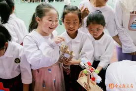 确山县：科技活动“嗨翻”校园图片