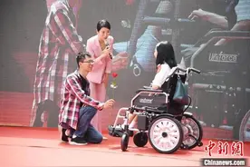 九省市近500名单身残障人士齐聚河北相亲联谊图片