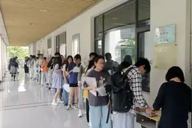 2023年上半年全国大学英语四、六级口语考试顺利开考图片