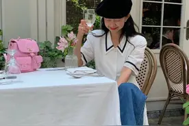 4双火遍全网的凉鞋，夏天是真缺不了啊！图片