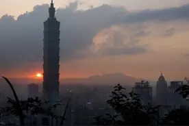 民进党执政7年遭岛内舆论差评：“无能无德”“祸台毁台”图片