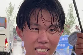 1小时15分44秒！2023年兖州半程马拉松男子组第一名出炉图片