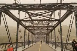 青未了 | 兰州，刮了一场沙尘图片