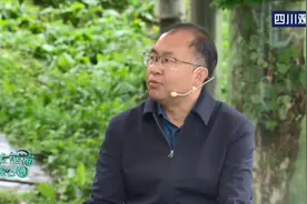 直播连线③大熊猫要吃肉吗？图片