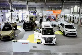 助力出行无忧 丰田携多款福祉车亮相福祉博览会图片