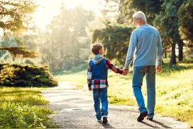 你的走路姿势可能一直都是错的！平时走路应该注意这些事项图片