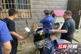 清“飞线”畅通道 老旧小区消防安全有保障图片