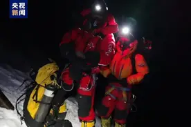 “巅峰使命”：我们为何要一再冲顶珠峰？图片