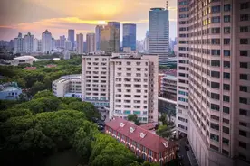 腹水如鼓，原以为患癌症的她在这里康复图片
