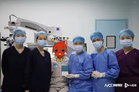 当900度高度近视遇上白内障，一次手术让他重获光明图片