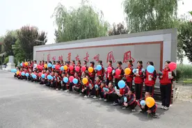 襄州小学生化身“小小考古家” 开启“穿越之旅”图片