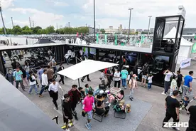 好看 好玩 高性价比！ 极核携全系新车亮相北京摩展图片