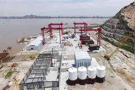 实干争先 跨越发展丨大洋山海工基地项目陆域工程投入试运营图片