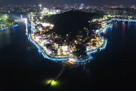 肇庆端州岩前半岛成“夜经济”消费亮点图片