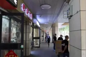 三代人坚守近80载，济南这个修表店有故事图片