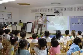 大熊猫有尾巴吗？有多重？外国小朋友们的“十万个为什么”来了图片