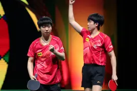 快讯｜王楚钦/孙颖莎卫冕世乒赛混双冠军图片