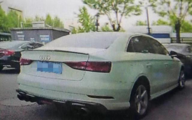 两男子开改装车“炸街”，大兴警方：已行拘