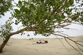 （体育）赛车——2023年环塔拉力赛第五赛段赛况图片