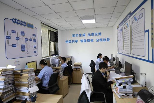 “双提升”工程 | 西城法院优化诉讼服务流程 以实际行动解决群众的“急难愁盼”