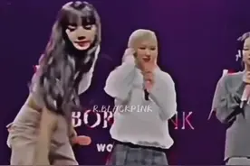 BLACKPINK演唱会被扔玩偶有摄像头？疑拍裙底？网友：细思极恐图片