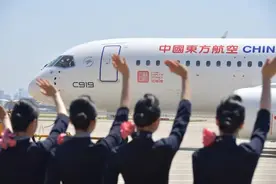 C919商业航班今日首飞，国产大飞机开启新征程！图片